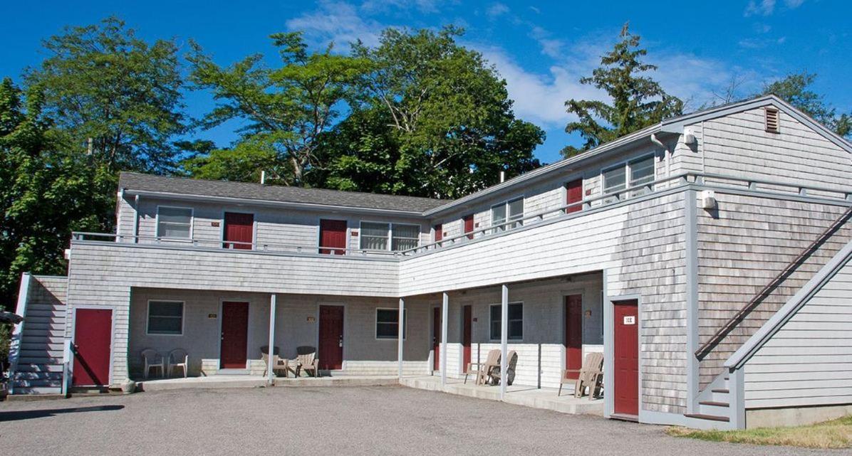 Sea Lion Motel Gloucester Exterior photo