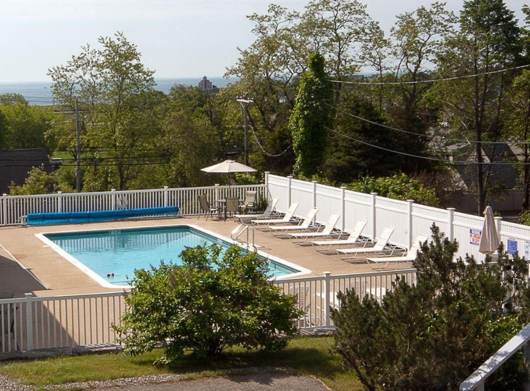 Sea Lion Motel Gloucester Exterior photo